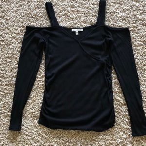 Cold-shoulder blouse